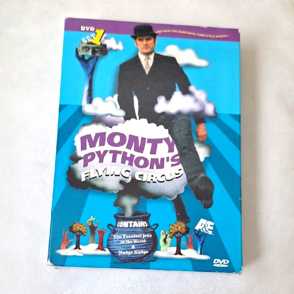 Monty Python's Flying Circus Set 1 - 2 DVD Set